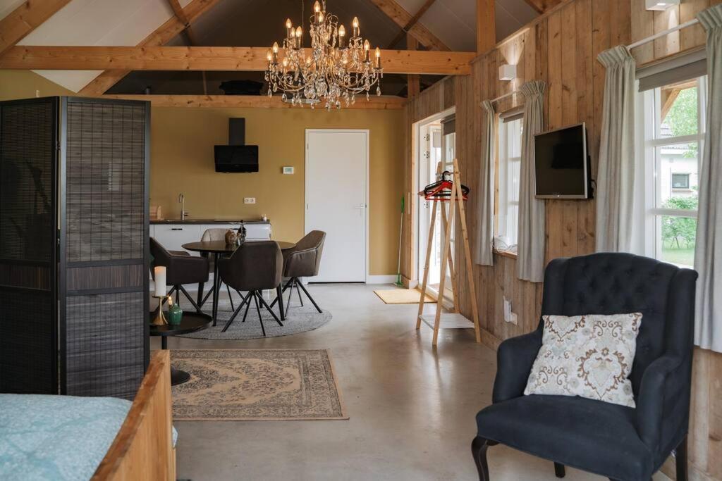 De Os Aan De Dijk Chalet